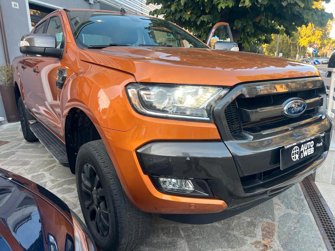 FORD RANGER 2.2 TDCi WILDTRAK PICK UP LUNGO CABINA