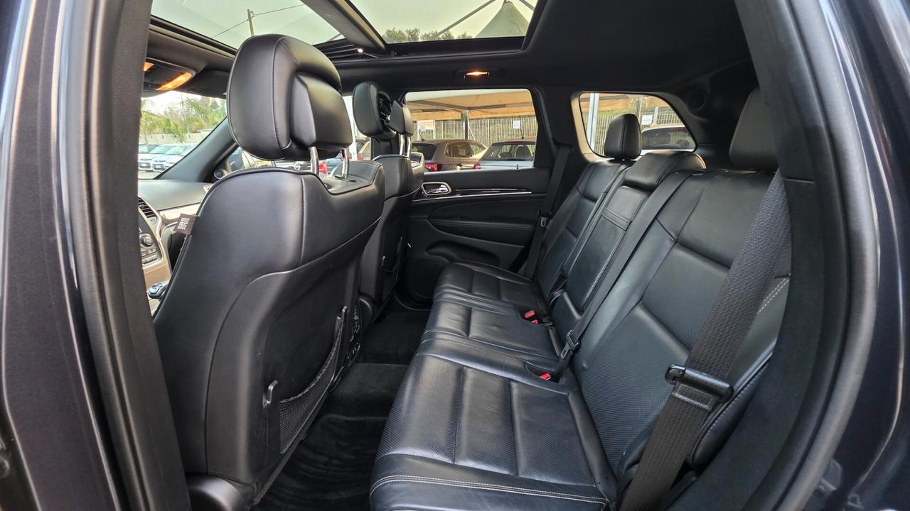 Jeep Grand Cherokee 3.0 V6 CRD 250 CV Multijet II Overland