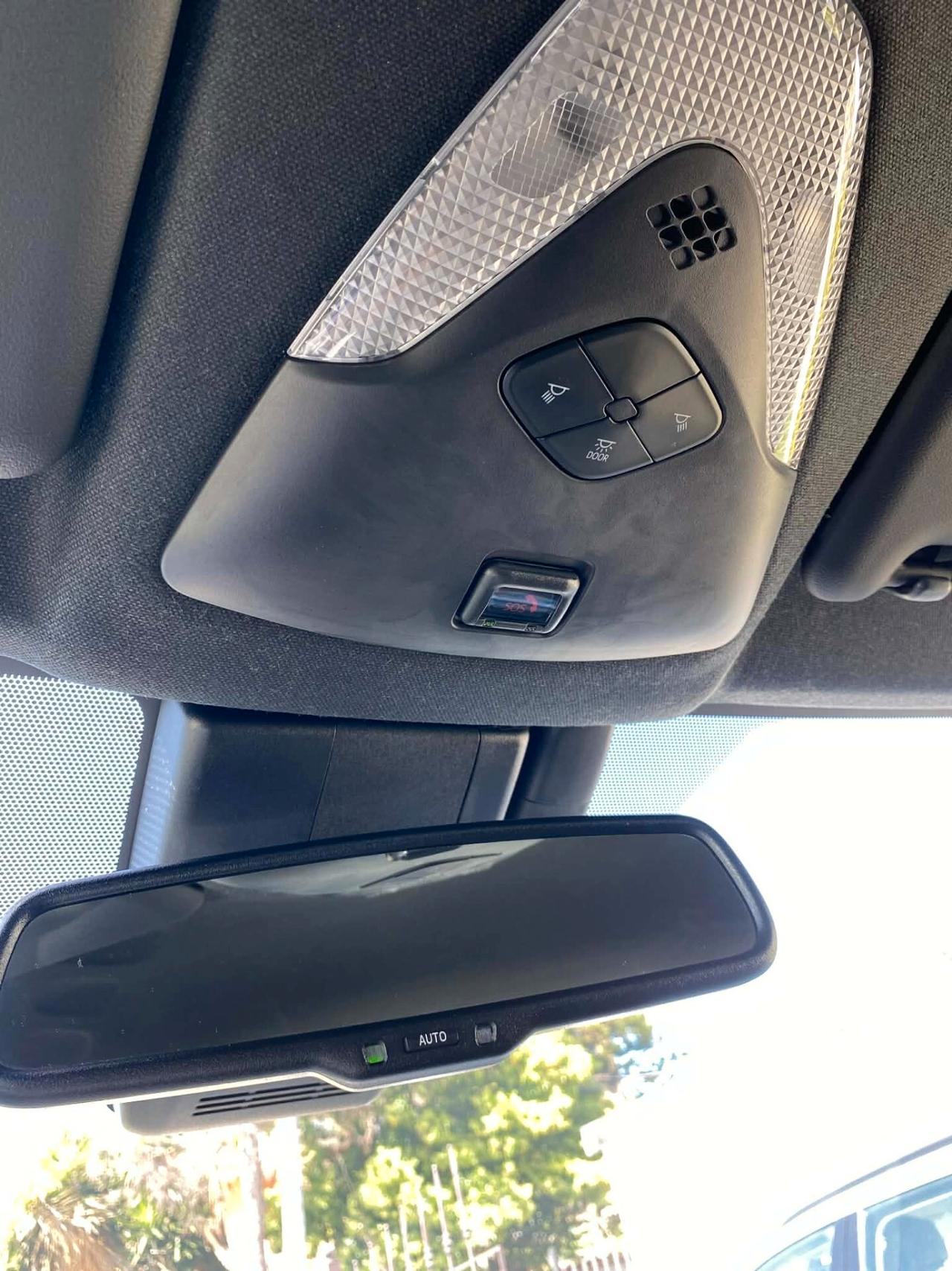 Toyota C-HR 1.8 Benz/Ibrida OK Neopatentato