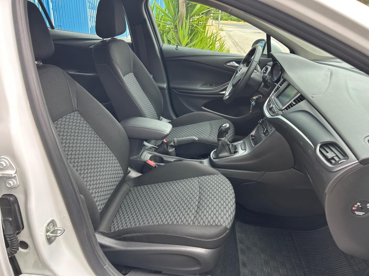 Opel Astra 1.6 CDTi 95 cavalli 2016 bixeno