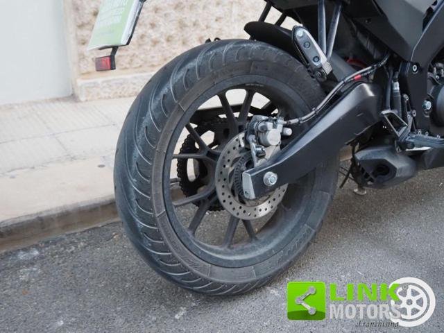 APRILIA Tuono 125 *16 anni*