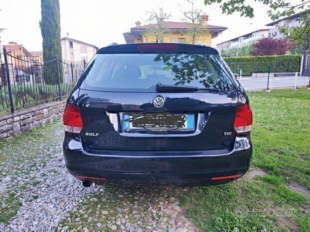 Volkswagen Golf 1.6 cinghia e tagliando e gomme nuovi