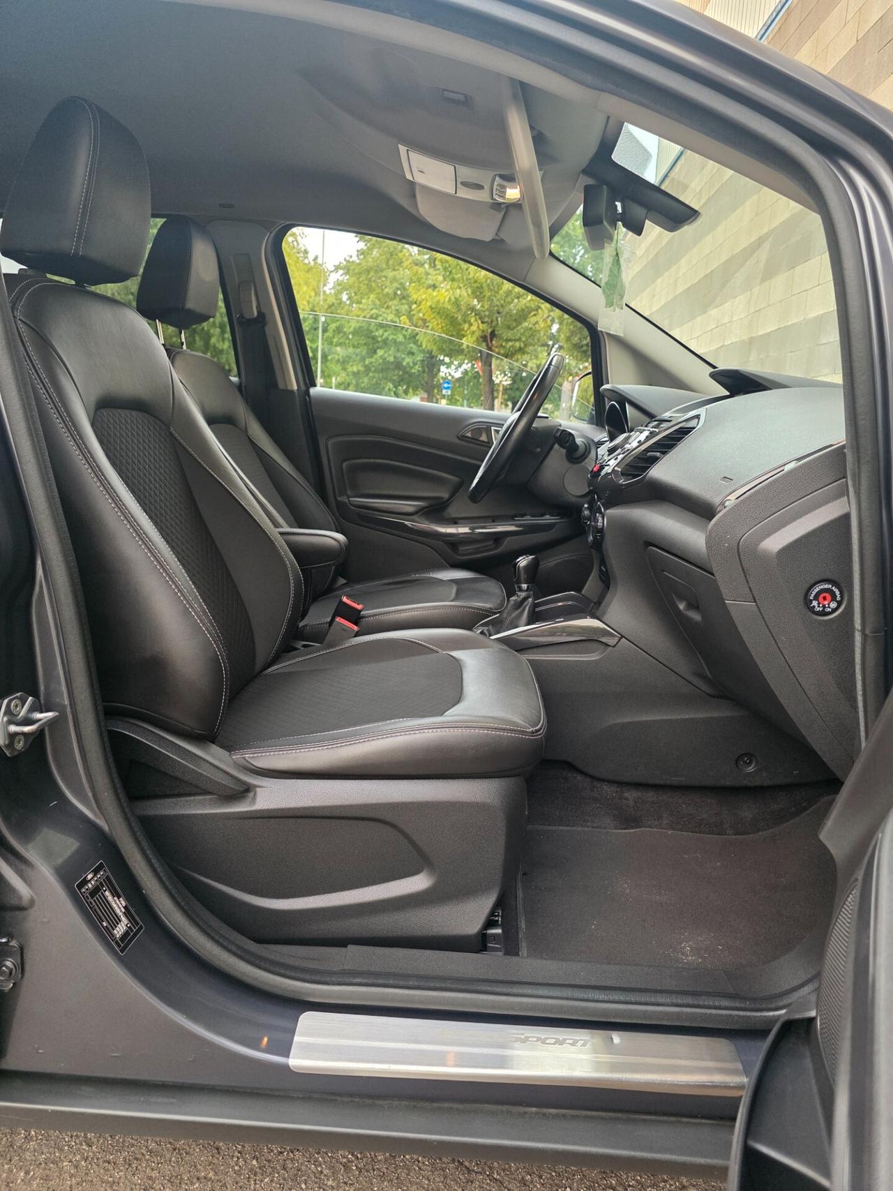 Ford EcoSport Titanium neopatentati euro6