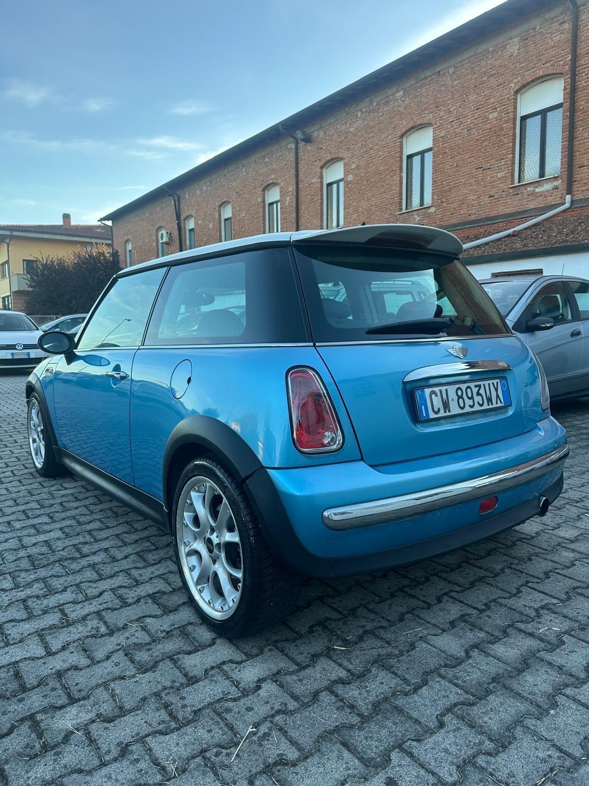 Mini 1.4 tdi One D de luxe