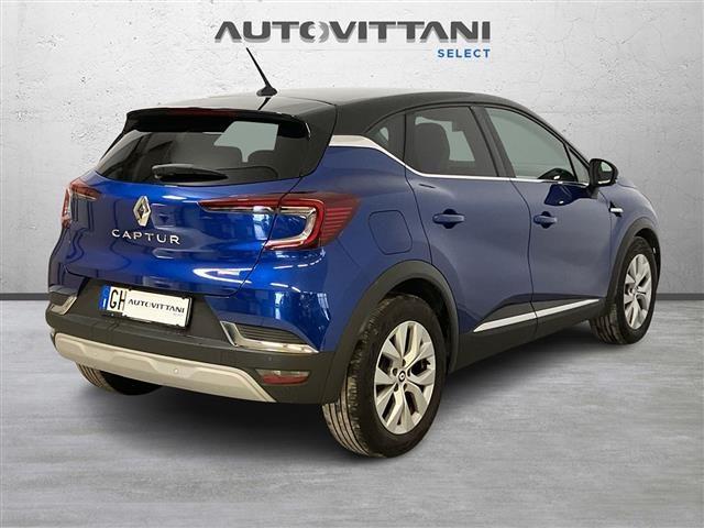 RENAULT Captur 1.6 E-Tech hybrid Intens 145cv auto