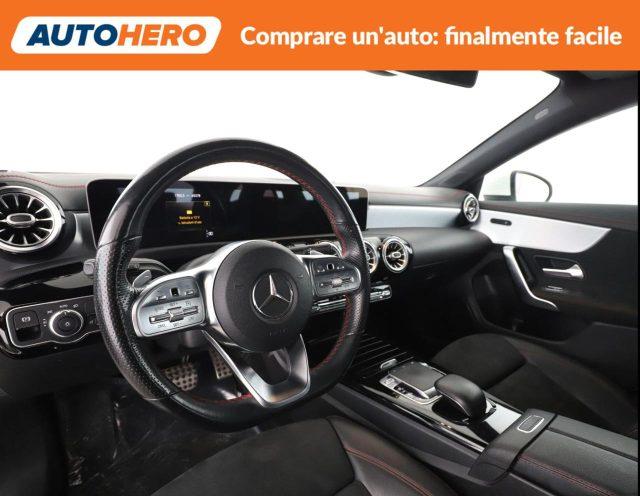 MERCEDES-BENZ CLA 200 Automatic Shooting Brake Premium
