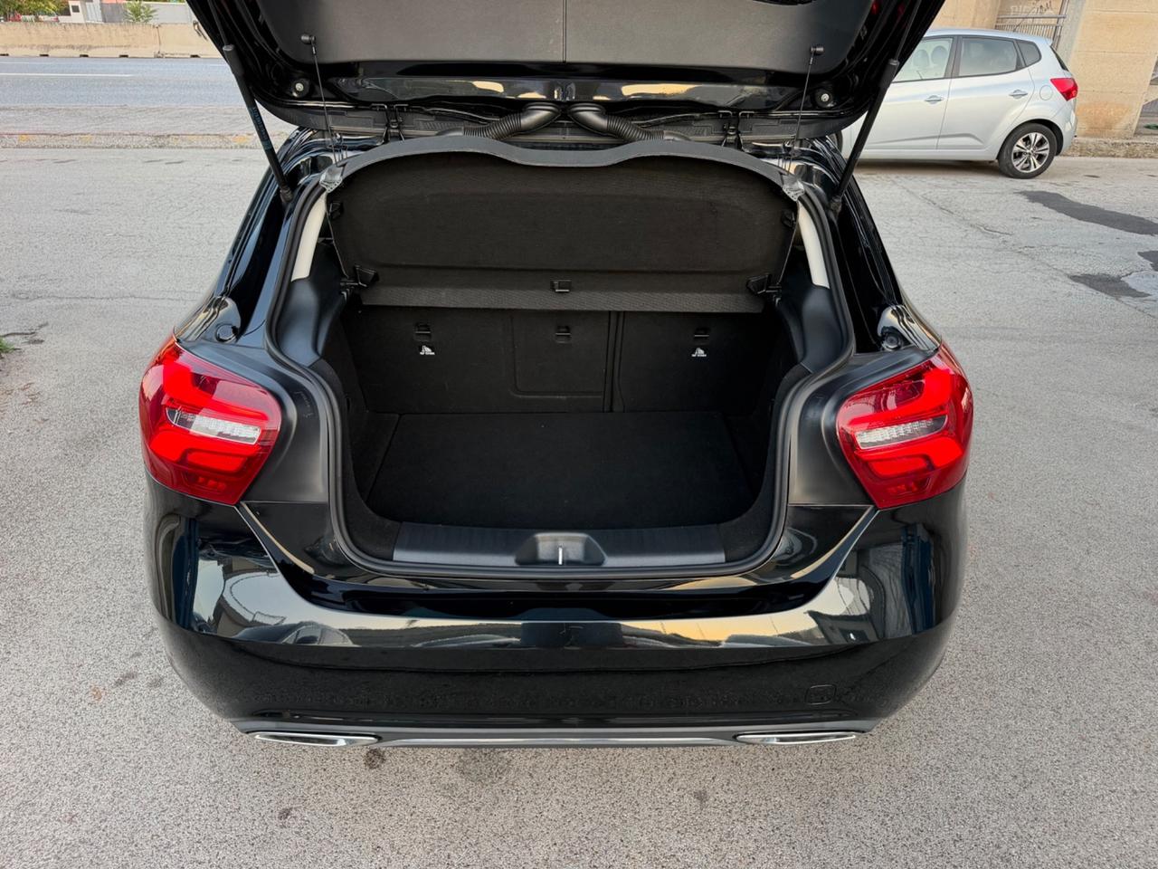 Mercedes A180 Premium 1.5 dci 110 cv 2018 87.000 km