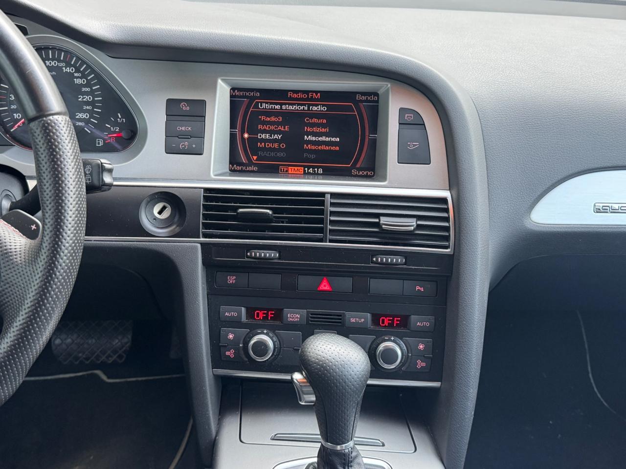 Audi A6 Avant 3.0 V6 TDI quattro S LINE