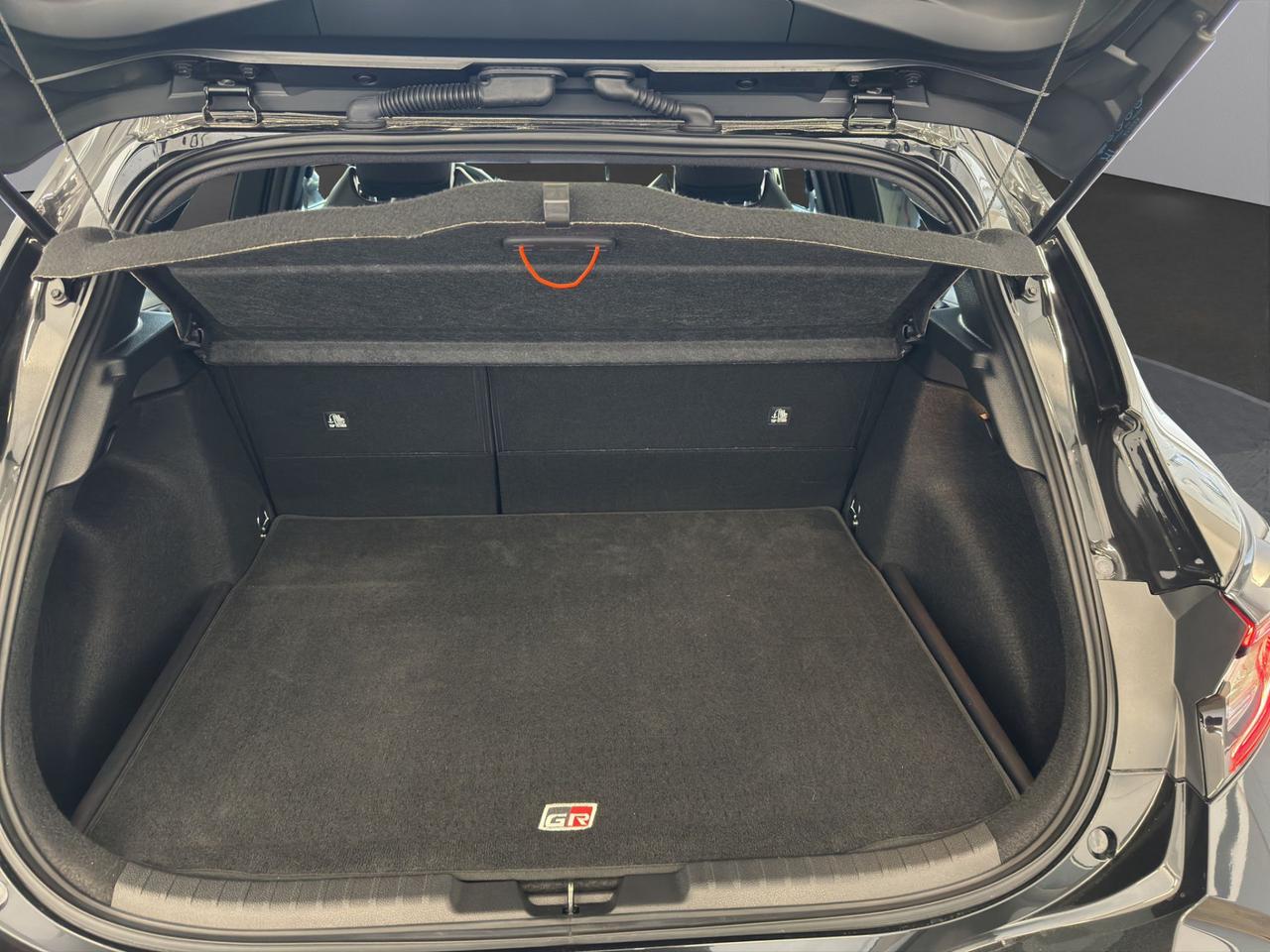 Toyota Corolla 2.0h GR Sport auto