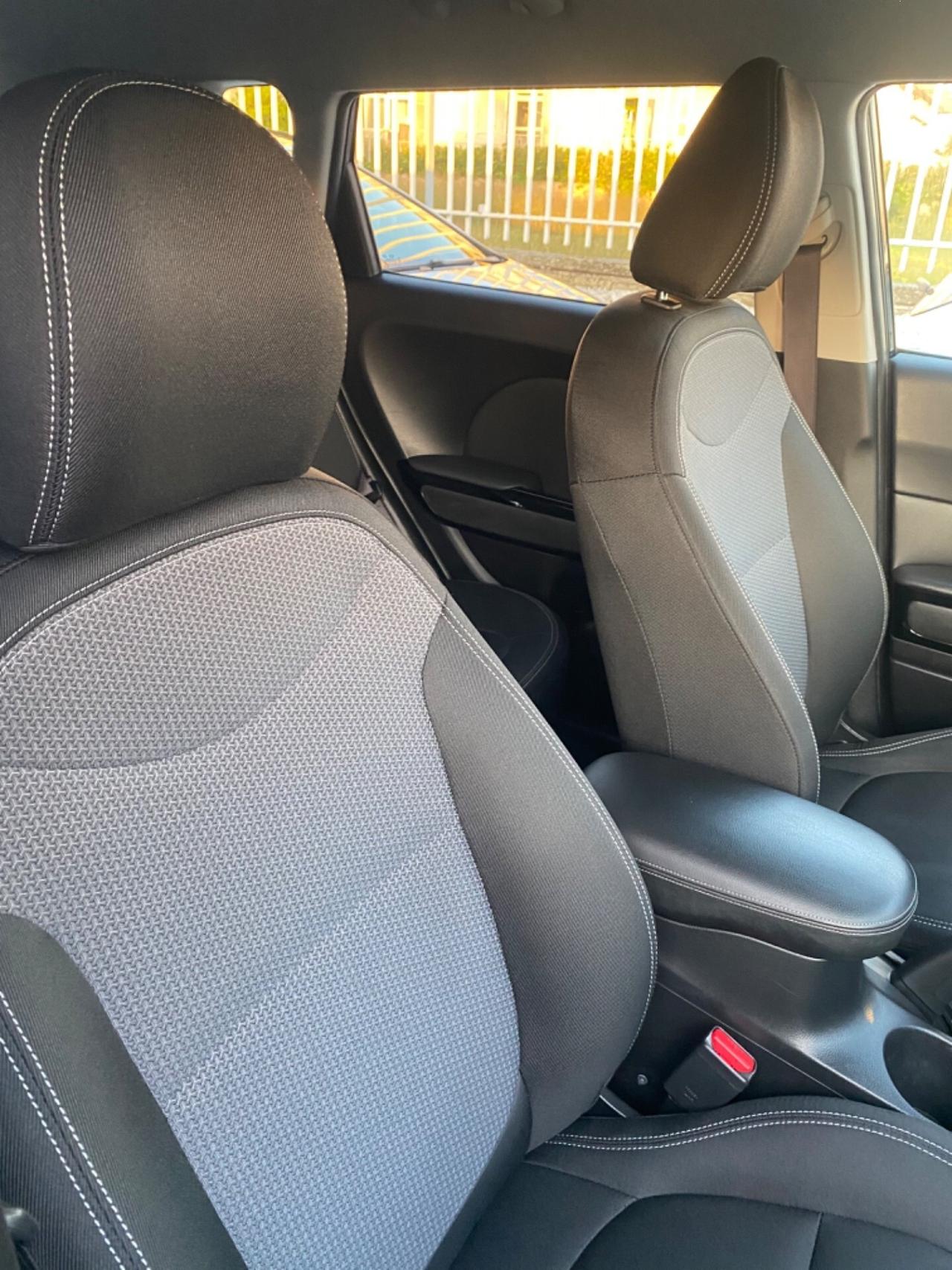 Kia Soul 1.6 CRDi 2017 Full Navi Led