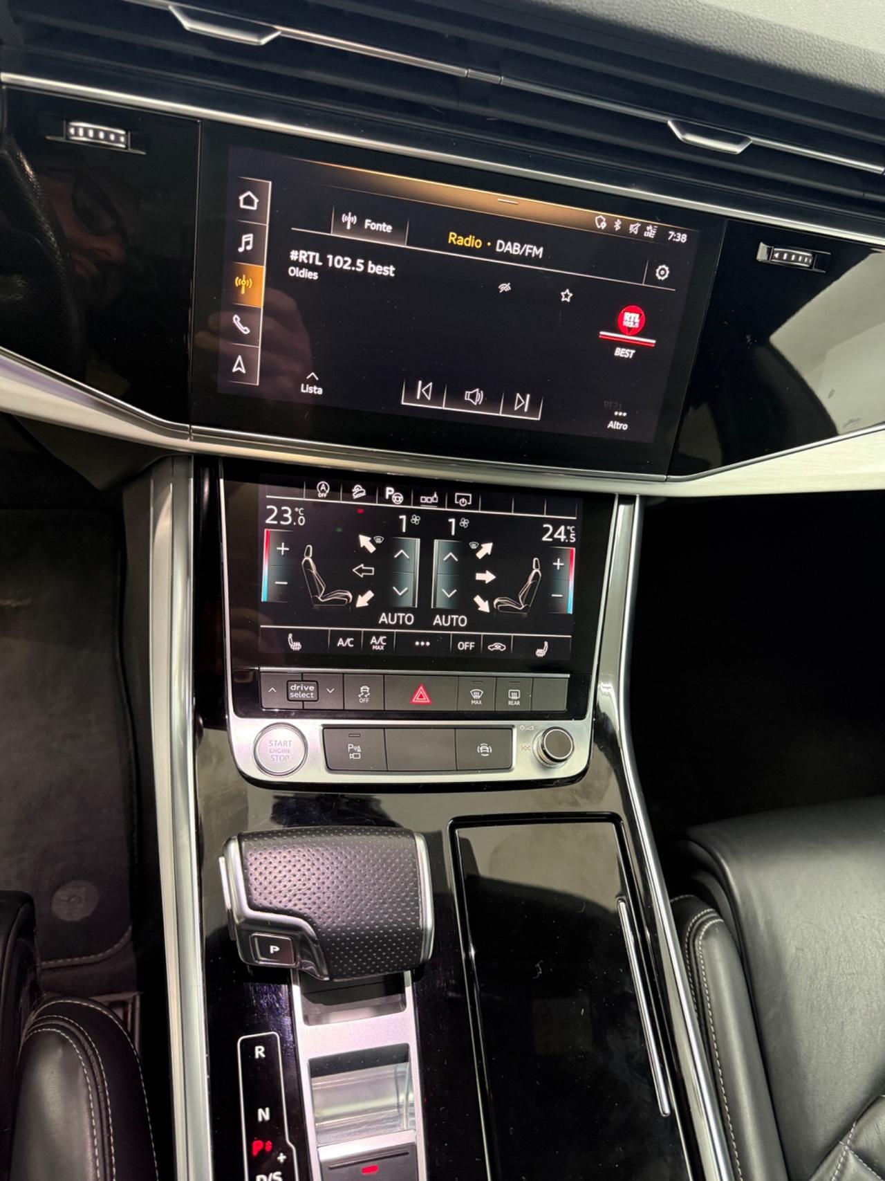 Audi Q8 45 TDI quattro tiptronic Sport