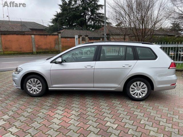 VOLKSWAGEN Golf Variant 1.6 TDI 115 CV Trendline BMT