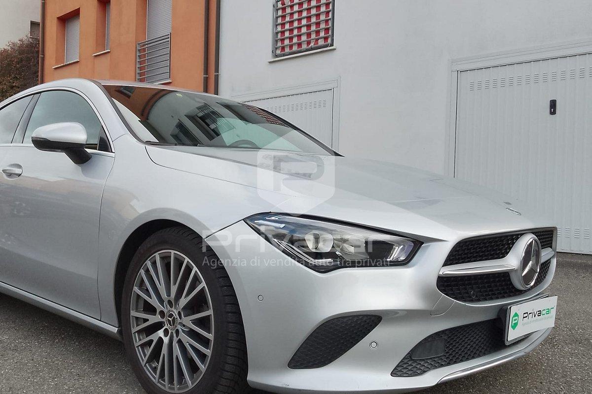 MERCEDES CLA 180 d Automatic Business