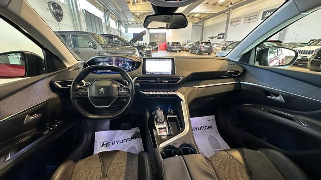 PEUGEOT 3008 BlueHDi 130 S&S EAT8 Allure