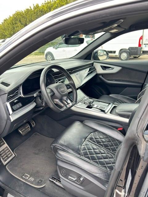 Audi Q8 45 TDI quattro tiptronic Sport