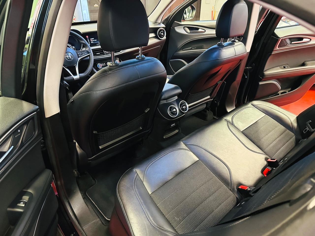 Alfa Stelvio 2.2d 210 CV AT8 Q4 Veloce