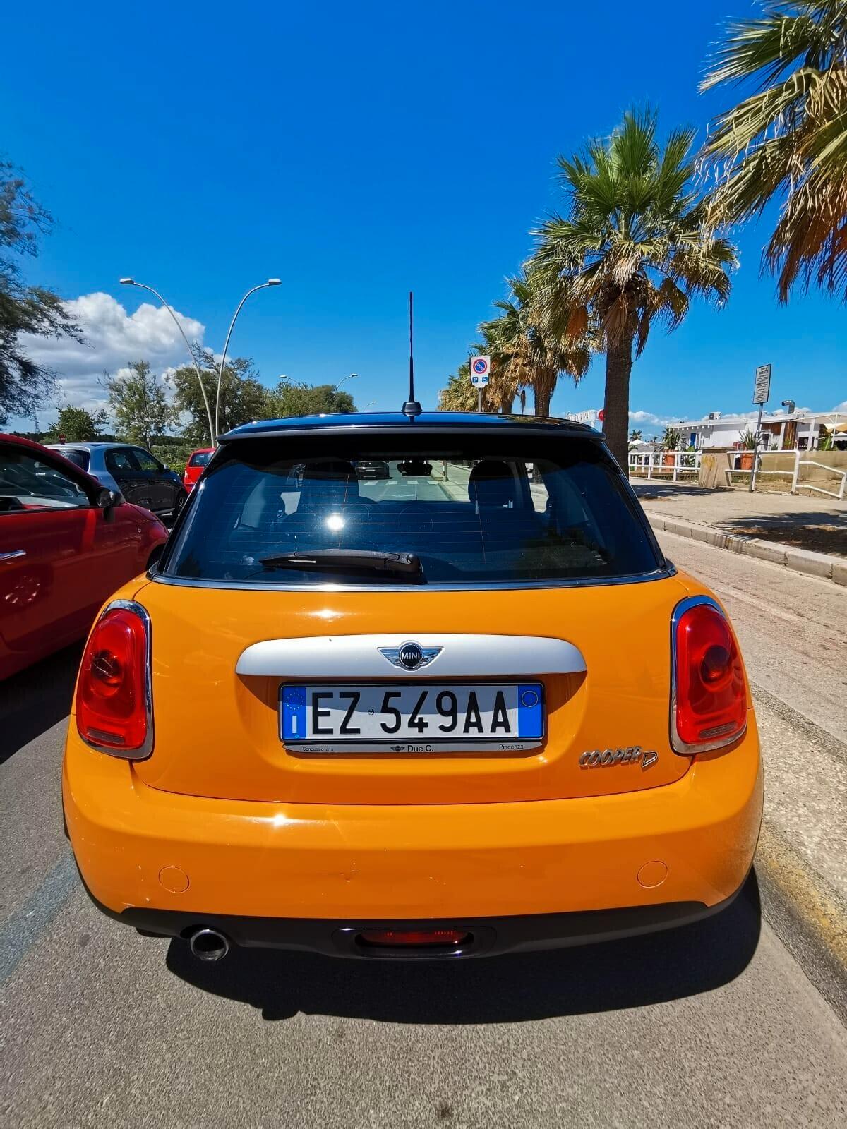 Mini 1.5 Cooper D Business