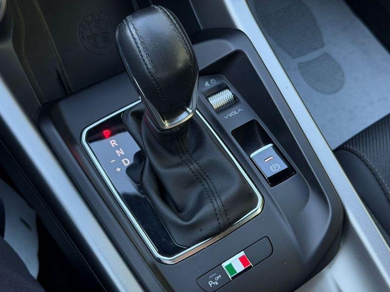 Alfa Romeo Tonale Tonale 1.5 hybrid Ti 160cv tct7 "BIANCO"