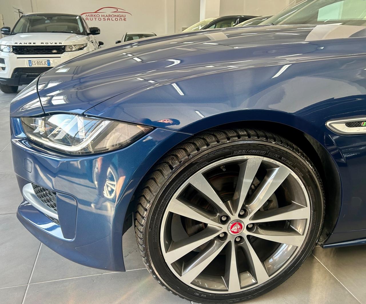 Jaguar XE 2.0 D Turbo 180CV R-Sport FINANZIABILE