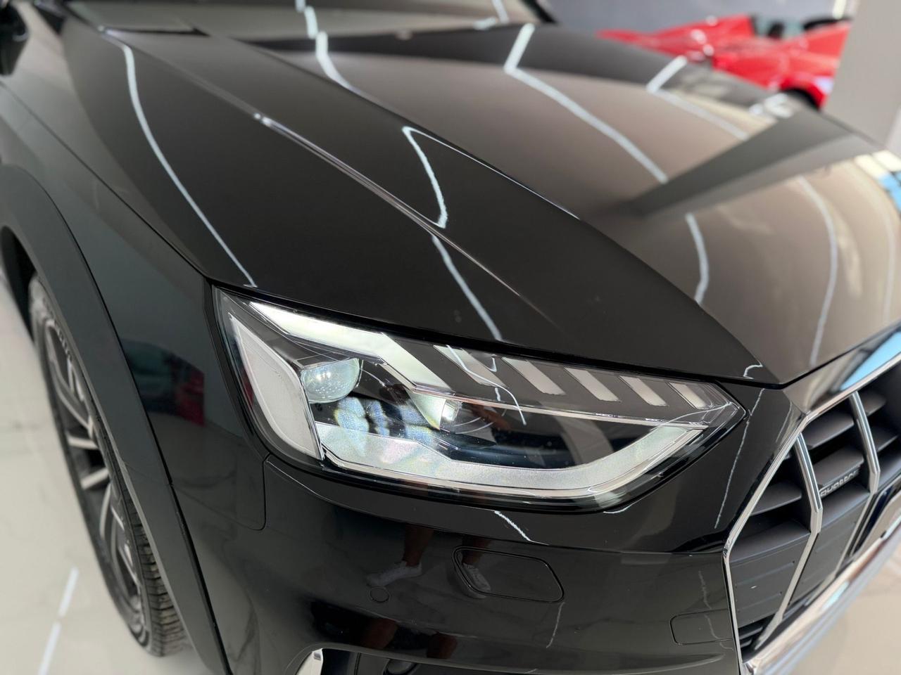 Audi A4 allroad 40 TDI 204 CV S tronic Identity Contrast