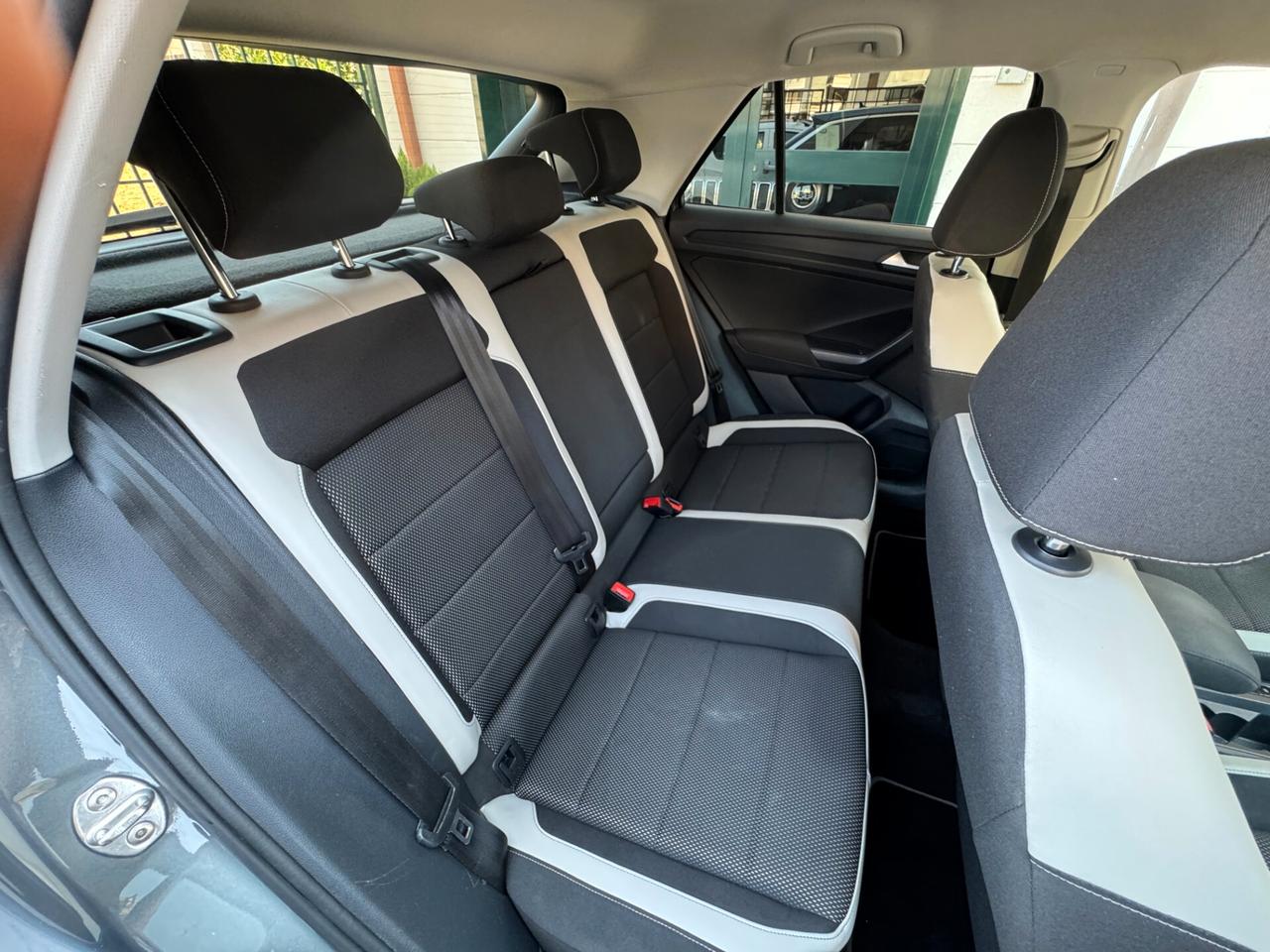 VOLKSWAGEN T-ROC 2.0 TDI ADVANCED 4MOTION 150CV DSG