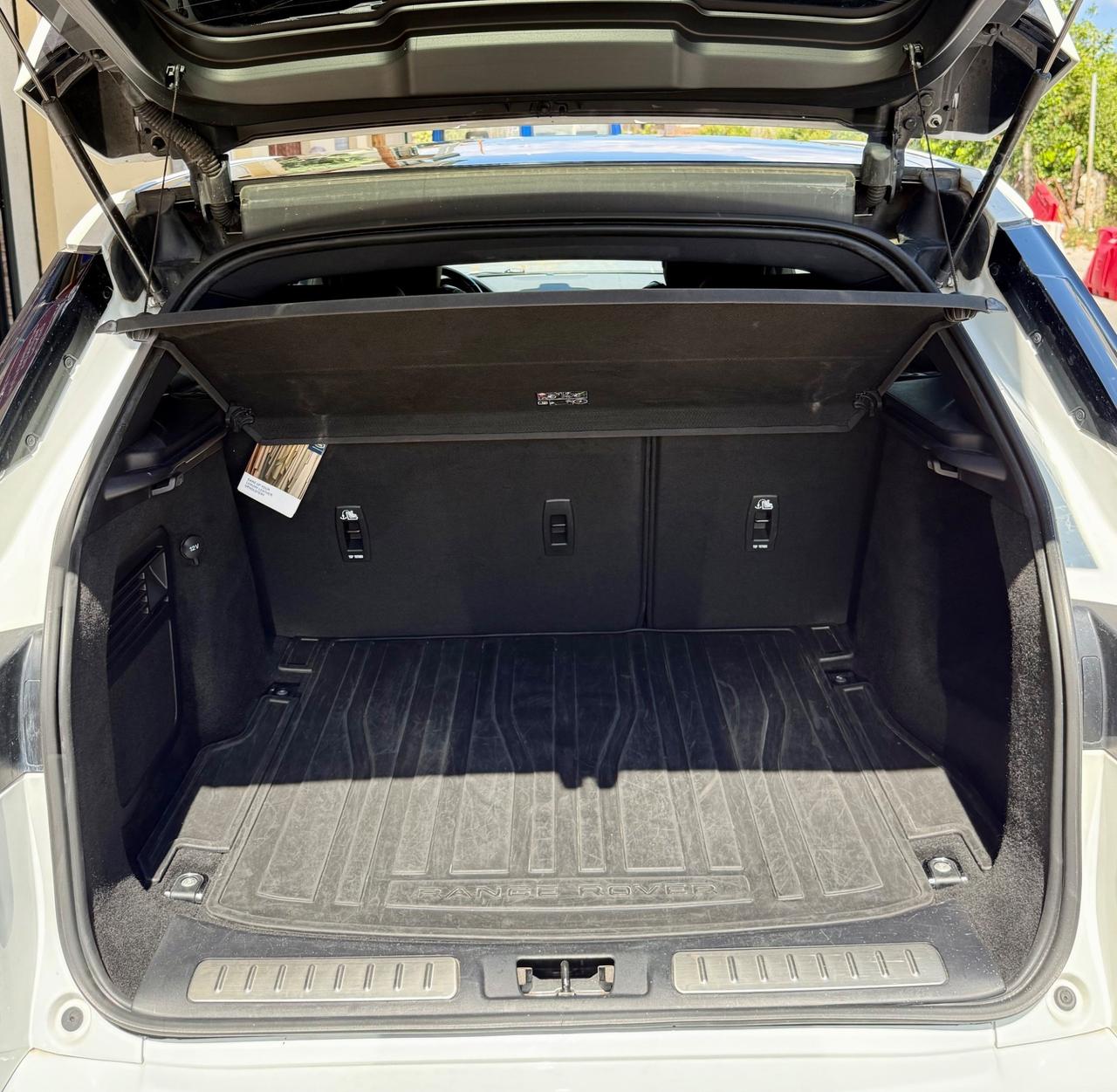 Land Rover Range Evoque 2.0 TD4 150 CV 5p. SE
