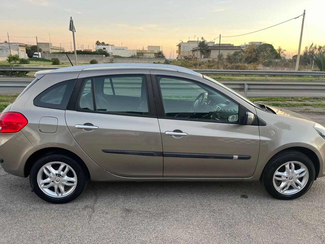 Renault Clio 1200 SporTour 2008