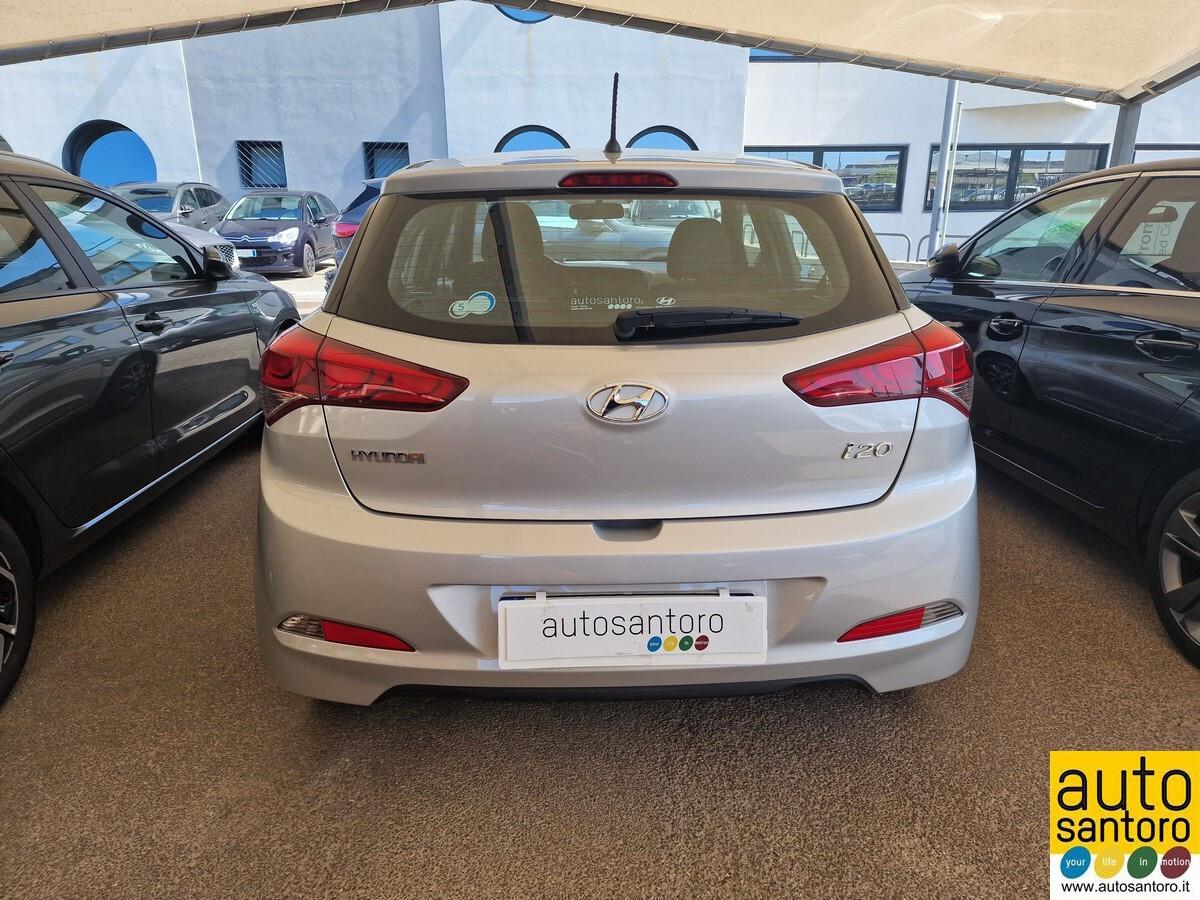 HYUNDAI I20 1.2 BLACKLINE