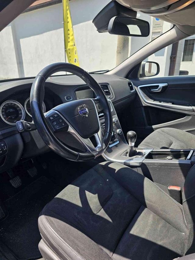 VOLVO S60 D3 Momentum