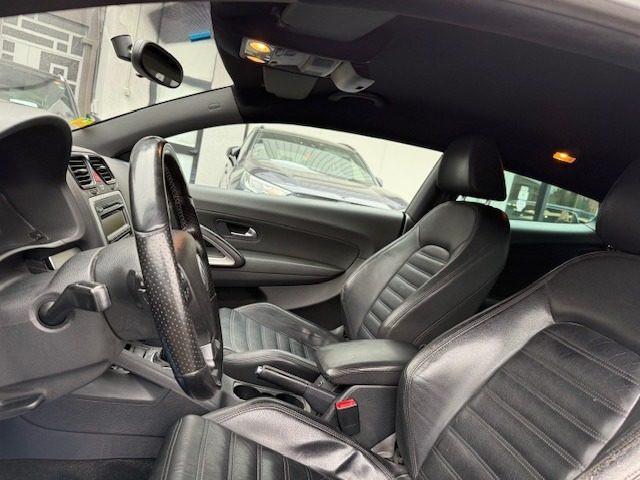 VOLKSWAGEN Scirocco 2.0 TDI 140CV DPF DSG