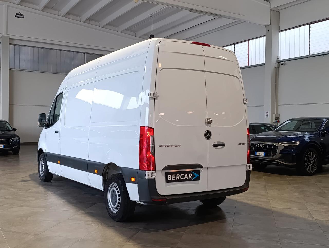 MERCEDES Sprinter 311 2.0 cdi F 39/33 fwd H2