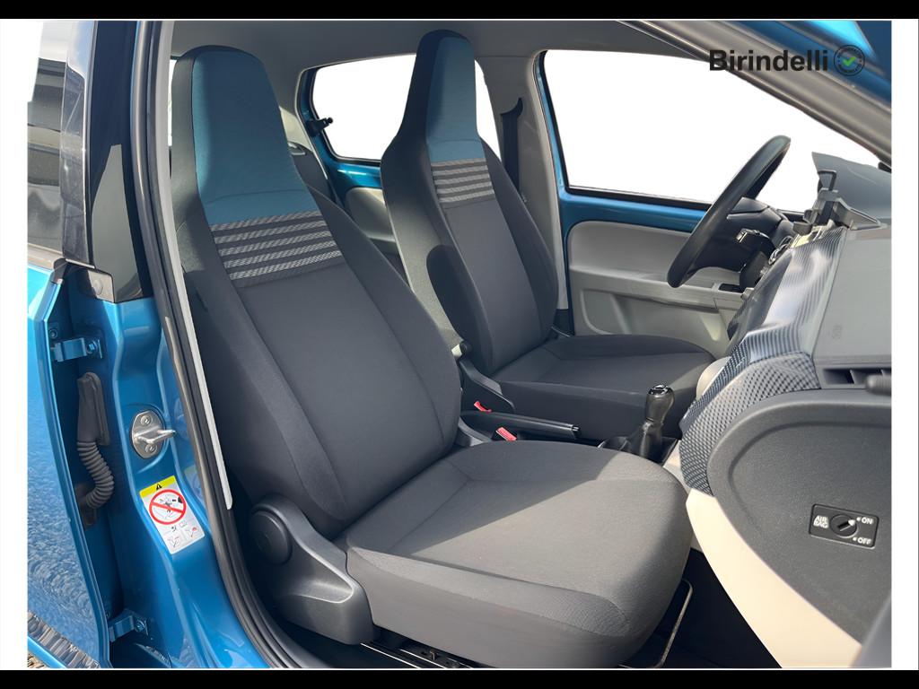 VOLKSWAGEN up! - 1.0 5p. move up!