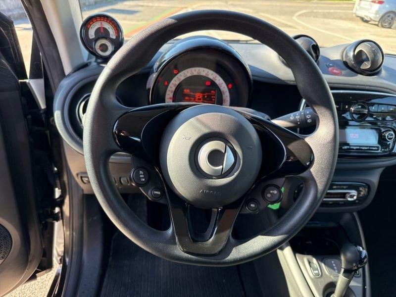 smart fortwo EQ PURE 4,6KW