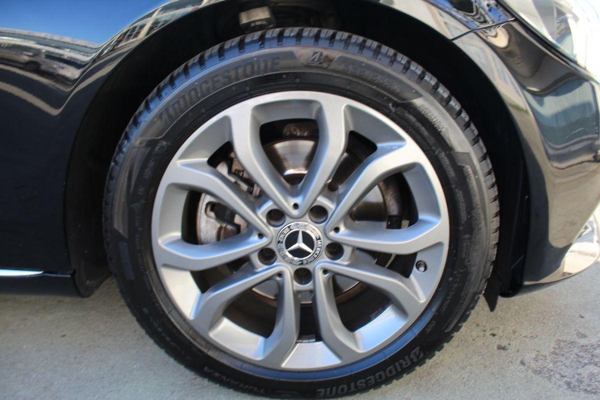 MERCEDES - Classe C Station Wagon - C 220 d S.W. Automatic Premium