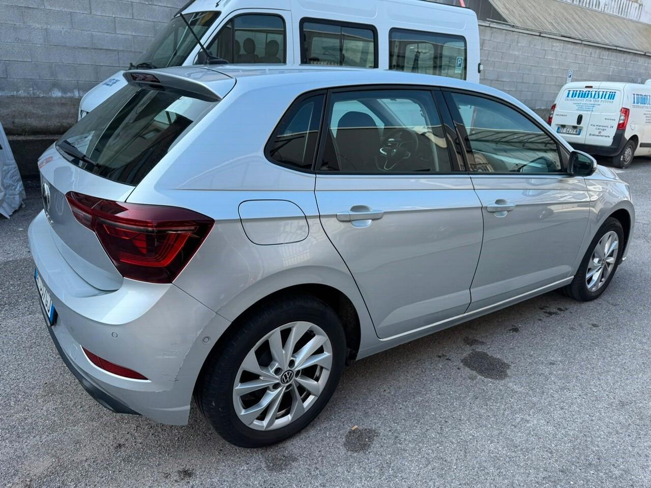 Volkswagen Polo 1.0 TSI DSG Style*EURO6*NEOPATENTATI
