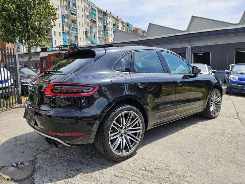 Porsche Macan Turbo