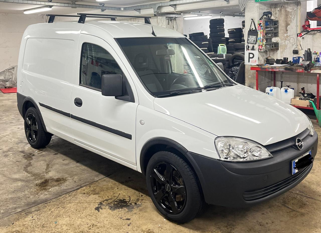 OPEL COMBO 1.3 CDTI - AUTOCARRO 2 POSTI - PORTATA 735 KG.