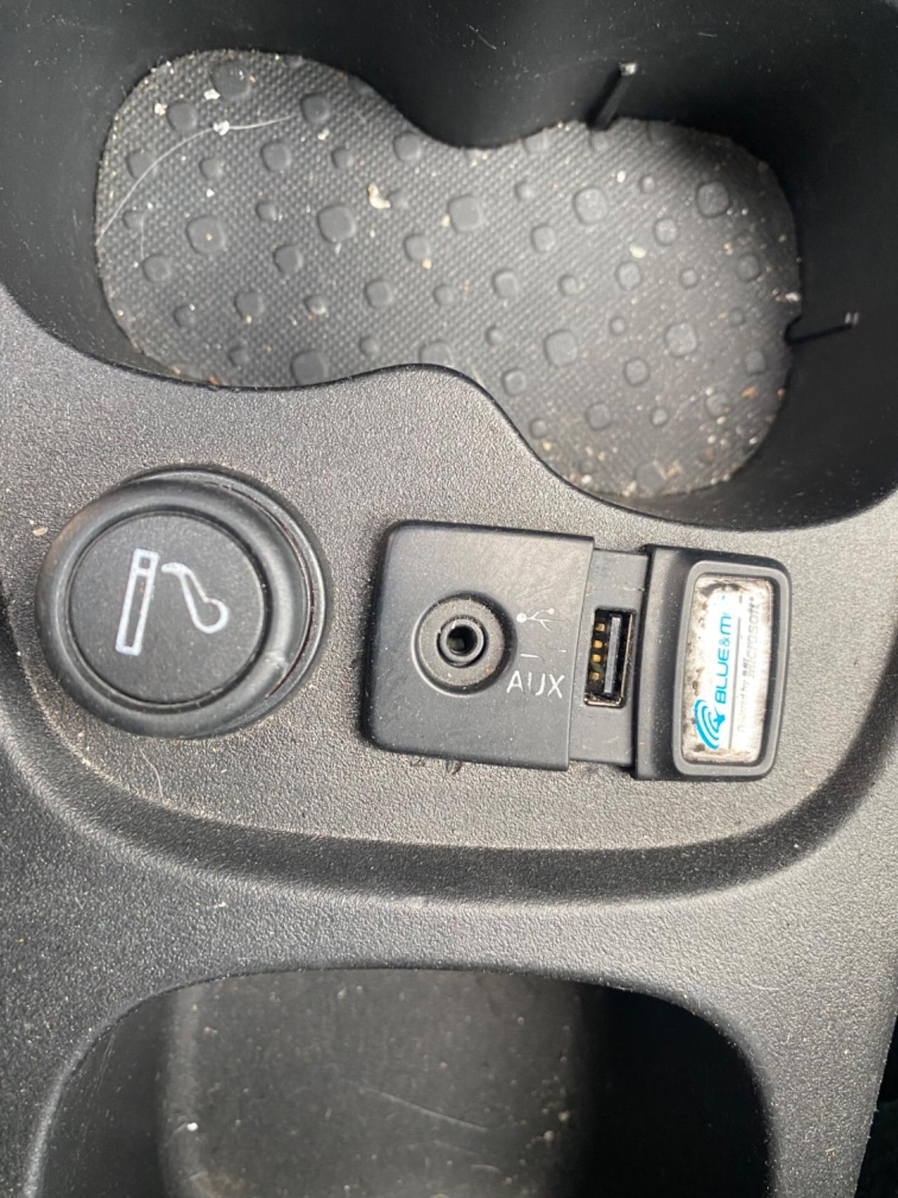 Fiat Panda 1.3 Multijet Fine 2012 TAGLIANDATA
