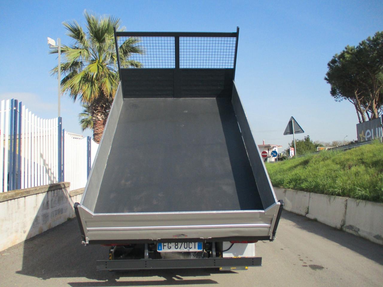 Mitsubishi Canter CANTER FUSO 3000 130CV E6 RIBALTABILE TRI 29/12/16