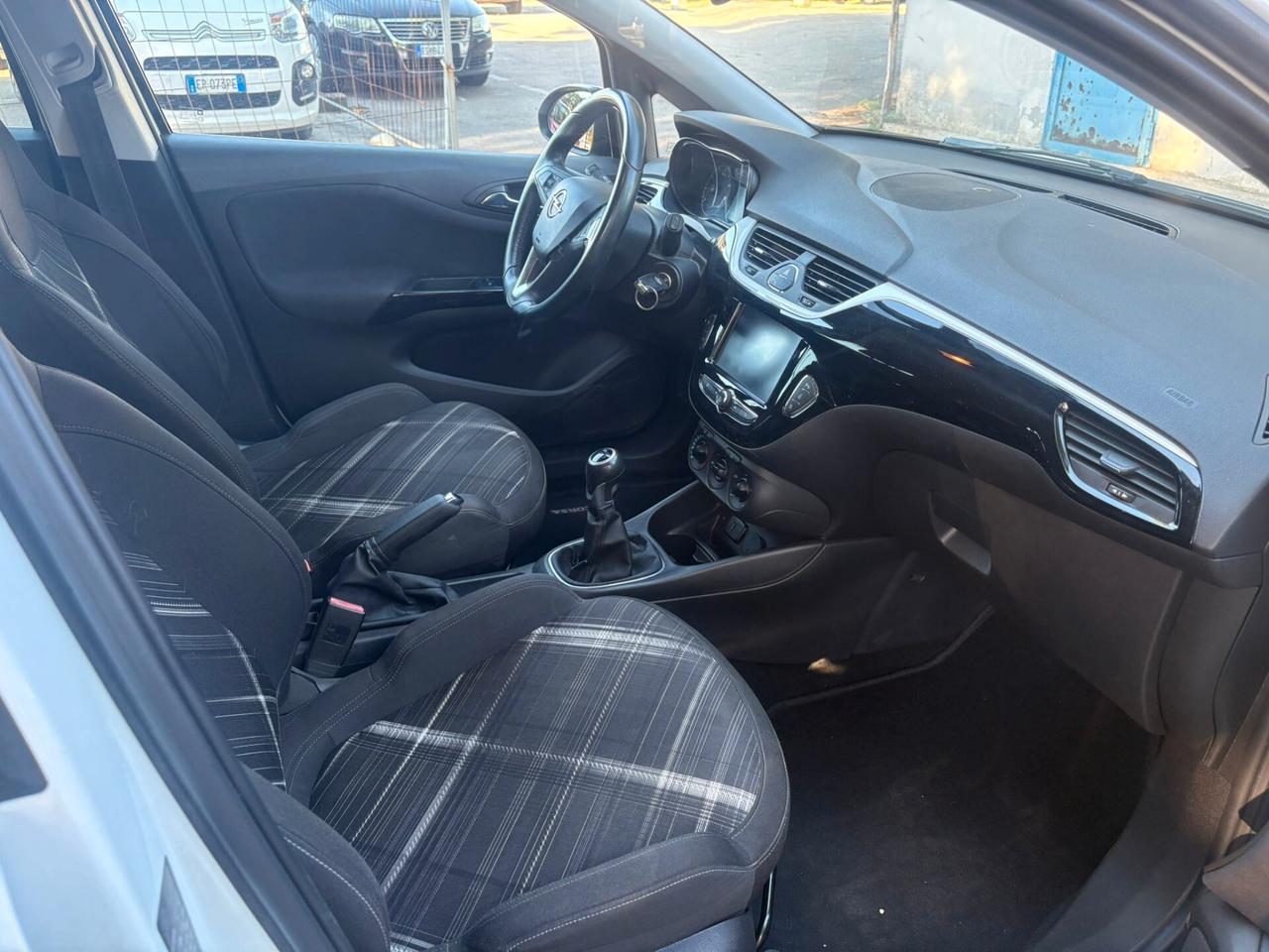 OPEL CORSA 1.4 GPL Cosmo - 2016