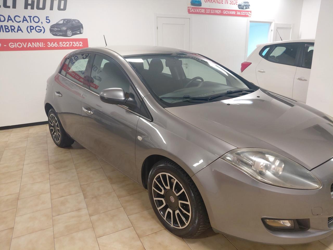 FIAT BRAVO ANNO 2011 DS 1.6 CV 120 ADATTA NEOPATENTATI KM 100 MILA