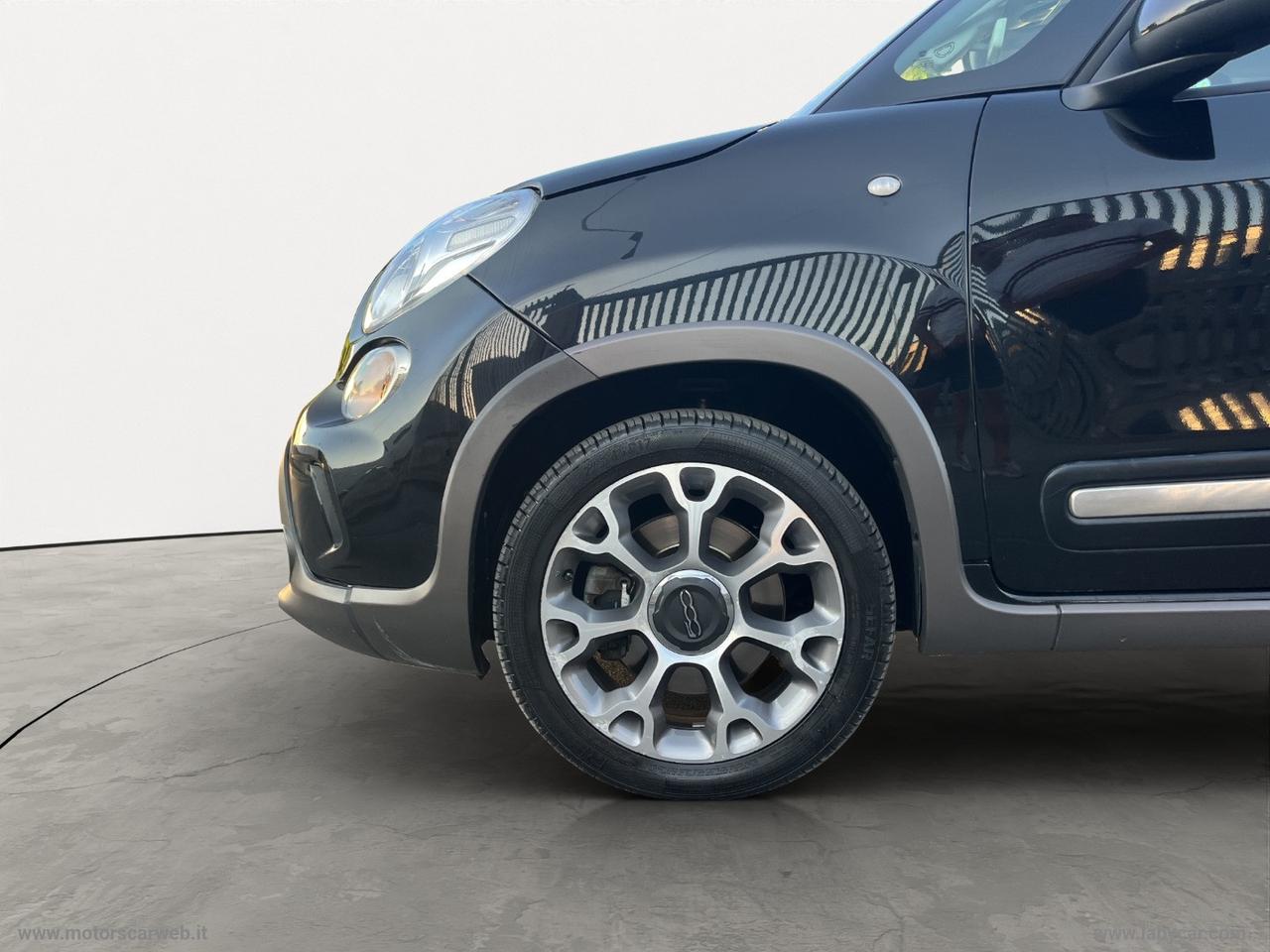 FIAT 500L 1.6 MJT 120 CV Trekking