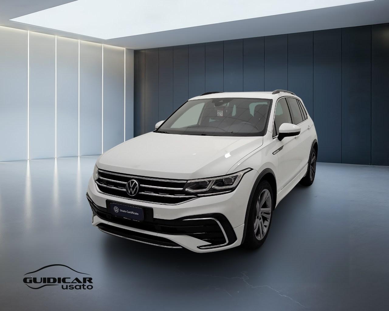VOLKSWAGEN Tiguan II 2021 - Tiguan 1.5 tsi R-Line 150cv dsg