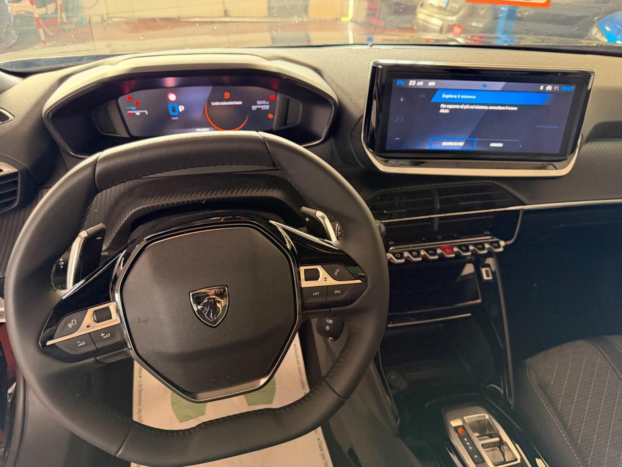 Peugeot 2008 Hybrid 145 e-DCS6 Allure PREZZO SENZA VINCOLI