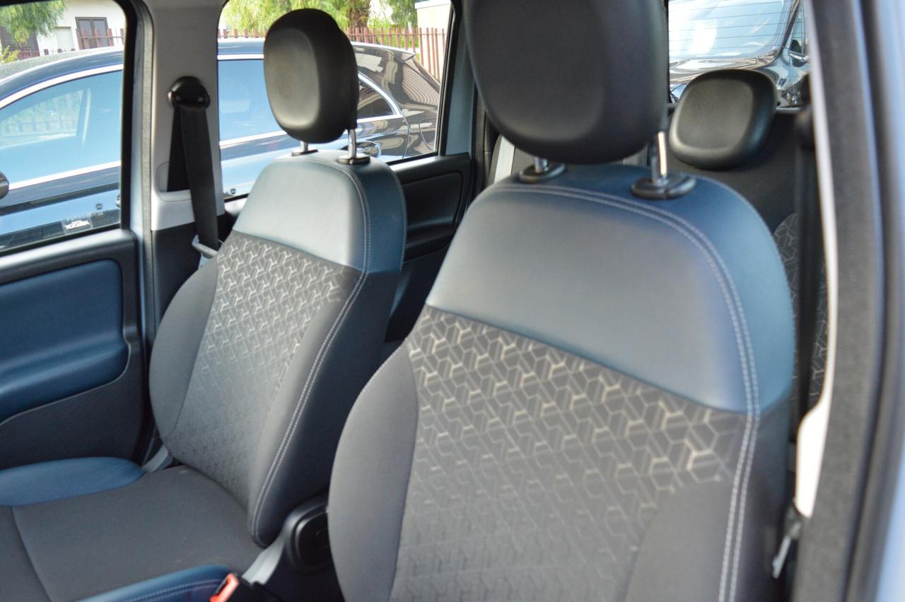 Fiat Panda Cross 1.0 FireFly S&S Hybrid