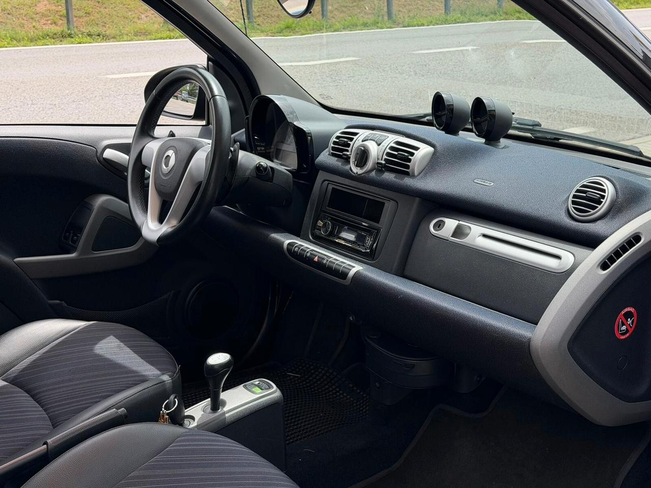 Smart Fortwo 1.0cc 71Cv mhd White