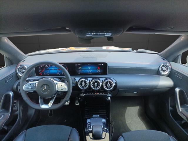 MERCEDES-BENZ CLA 200 d S.W. Automatic Premium