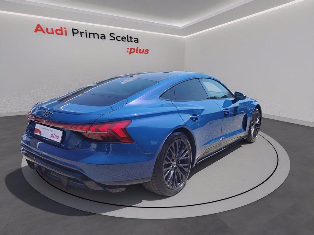 AUDI E-tron gt quattro del 2026