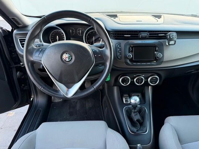 Alfa Romeo Giulietta 1.4 Turbo 120 CV Distinctive 2015