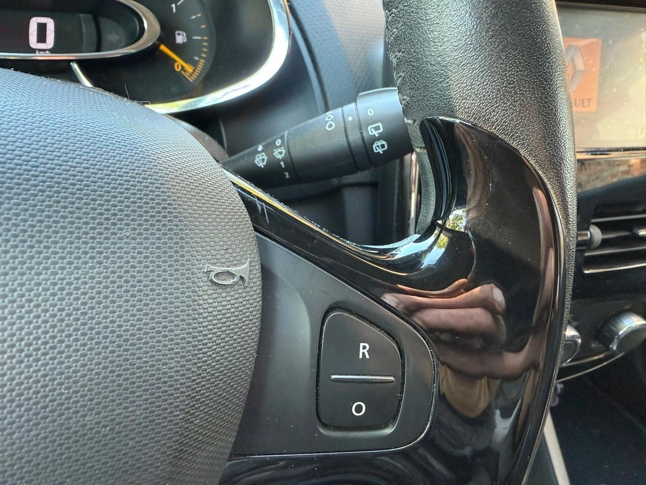 Renault Clio 1.5 dci DIESEL Live 75cv